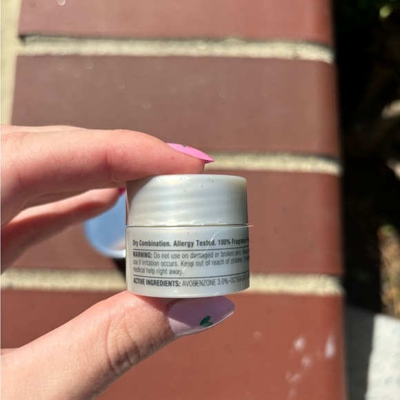 Clinique full size plus travel size - Picture 4 of 5